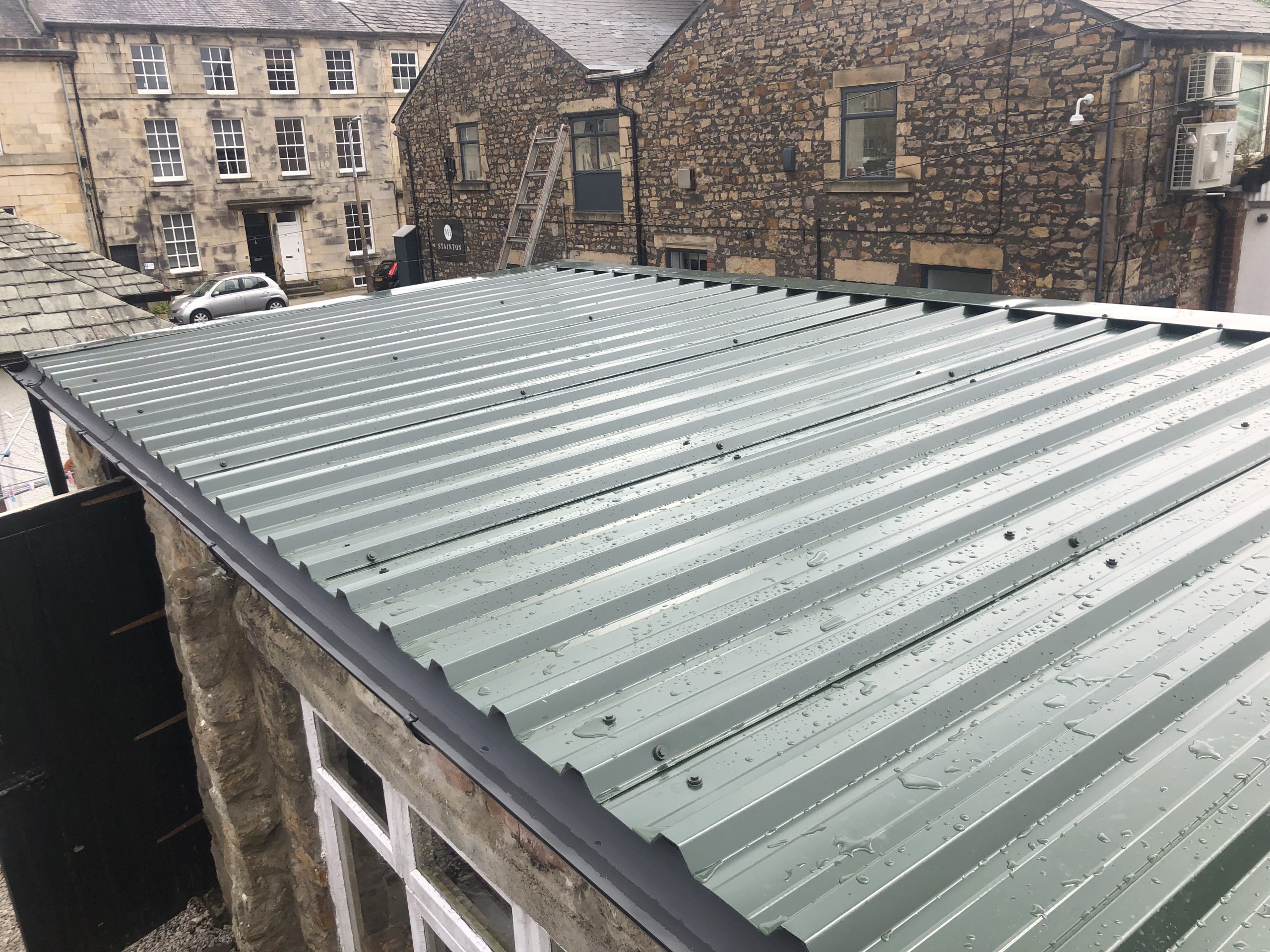 metal roofer